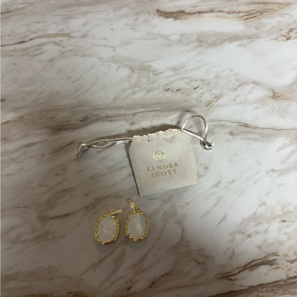 Kendra Scott Gold Textured Earrings